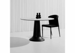 Table à manger évasée noir | EREVAN