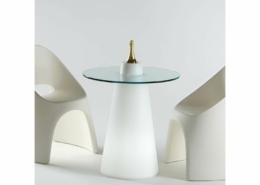 Table repas Peak conique blanc et plateau en verre | SLIDE
