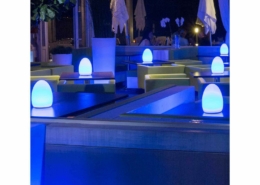 Lampe LED nomade Egg sur batterie